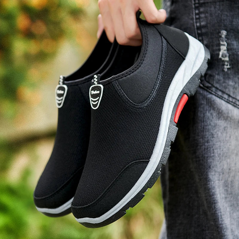 Summer Mesh Men's Casual Shoes Lightweight Sneakers Men Breathable Slip on Mens Loafers Outdoor Walking Shoes Zapatillas Hombre